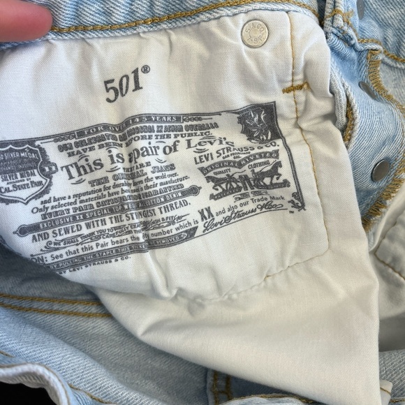 Levi’s 501 Button Fly High Rise Distressed Jean Shorts Sz 30 - Picture 6 of 11